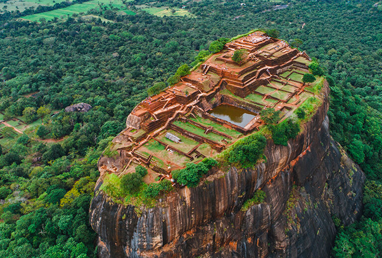 Top 10 Places to Visit in Sri Lanka